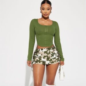Camo mini skirt